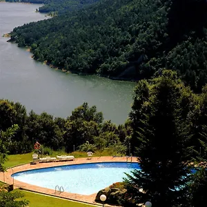 https://parador-de-vic-sau.catalonia-hotels.com